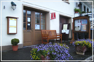 Die Touristinformation in Pünderich Die Touristinformation in Pünderich